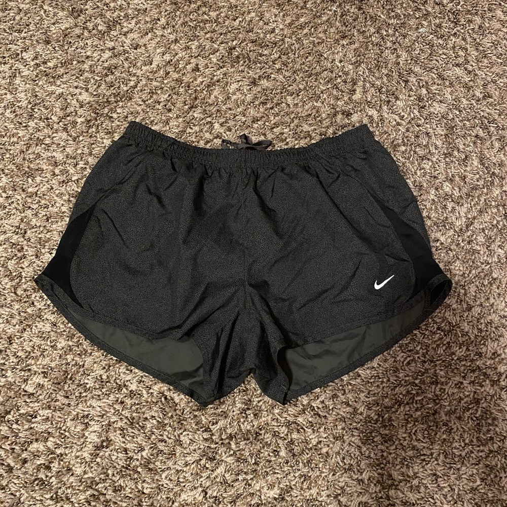 Nike tempo shorts